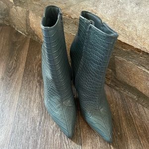 Sam Edelman Heeled Booties Size 9